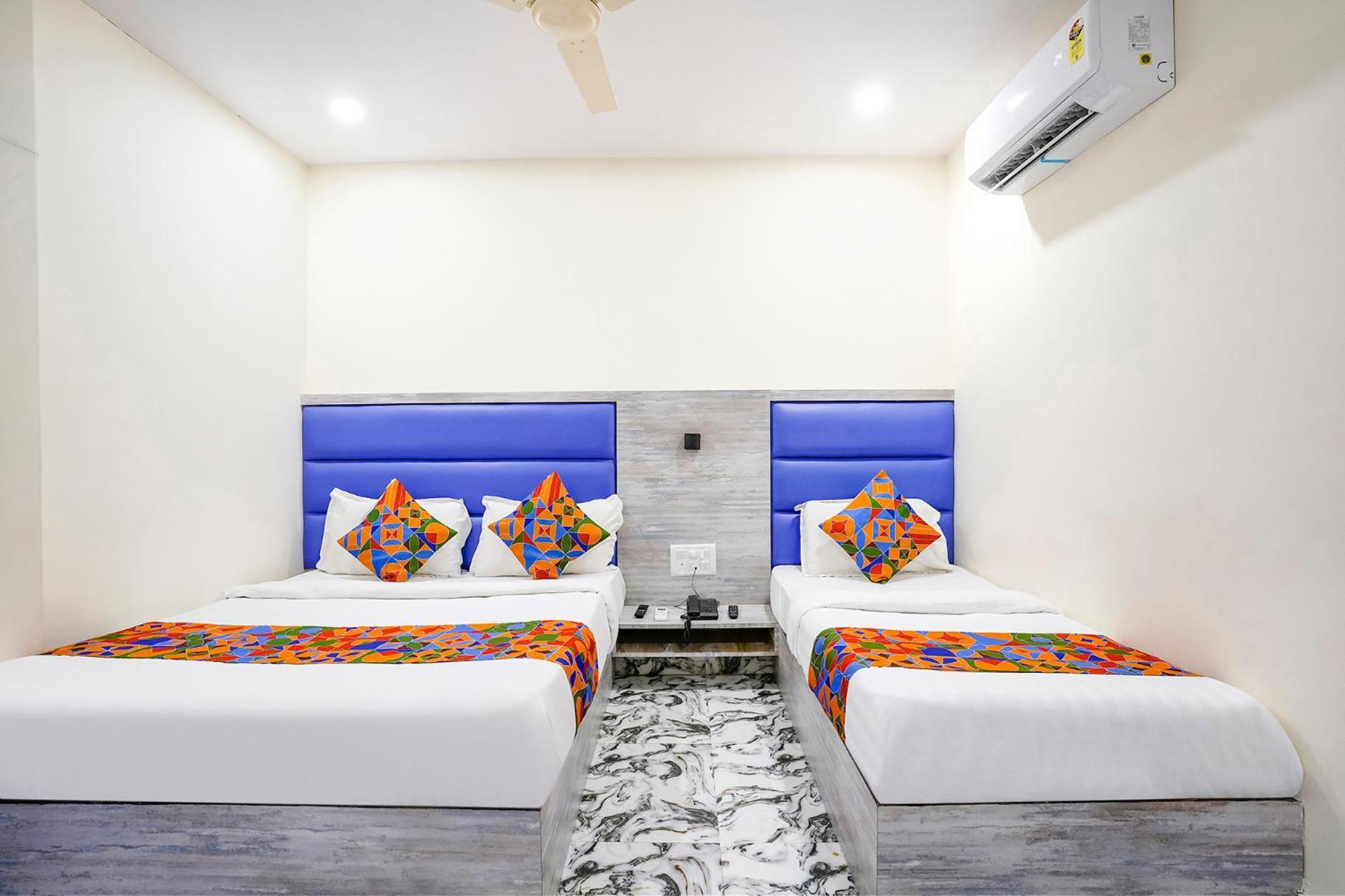 Fabexpress Good Luck Residency - Nr Nesco Exhibition Center Otel Mumbai Dış mekan fotoğraf