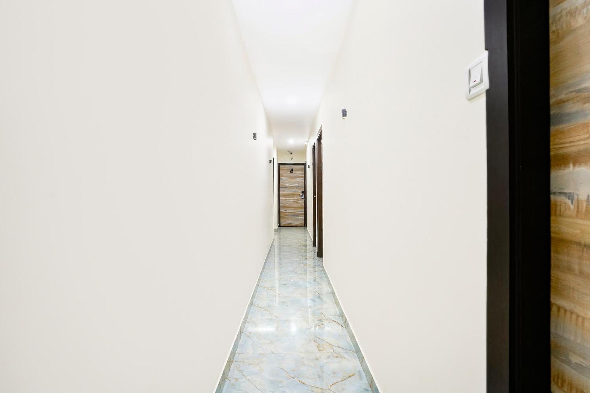Fabexpress Good Luck Residency - Nr Nesco Exhibition Center Otel Mumbai Dış mekan fotoğraf